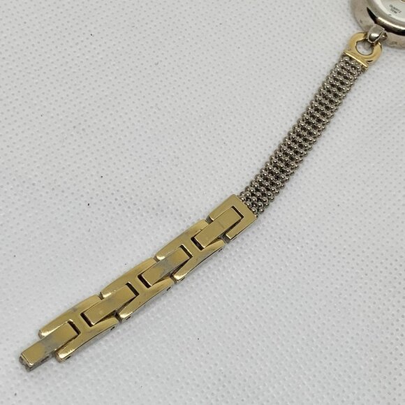 Carriage by Timex women watch C6A221 two tone quartz 23mm up to 7.5” running - Picture 5 of 6